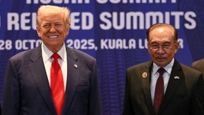 Dari Penjara ke Oval Office: Anwar Ibrahim Tertawa di Wajah Trump