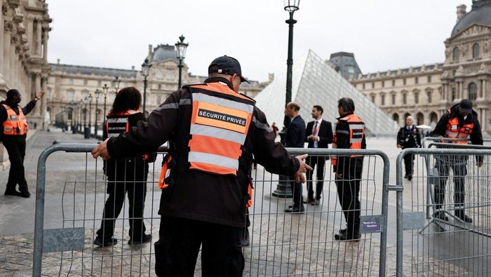2 Pelaku Pencurian di Louvre Ditangkap, Prancis Soroti Keamanan Museum Terkenal