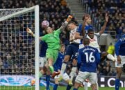 “Everton Vs Tottenham: The Lilywhites Terbang ke 3 Besar dengan Skor 3-0!”
