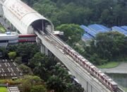 Ketika LRT Jabodebek Gangguan, Penumpang Jadi Pionir Jalan Kaki Hingga Gemetaran