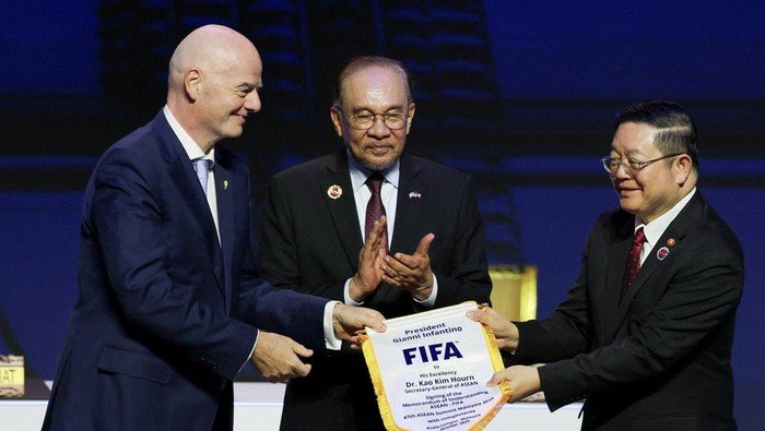 'Mainan' Baru Infantino, FIFA ASEAN Cup: Benarkah Membawa Angin Segar?