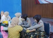Brimob Polda Metro Berikan Bakti Kesehatan, Ramaikan Perayaan HUT ke-80!