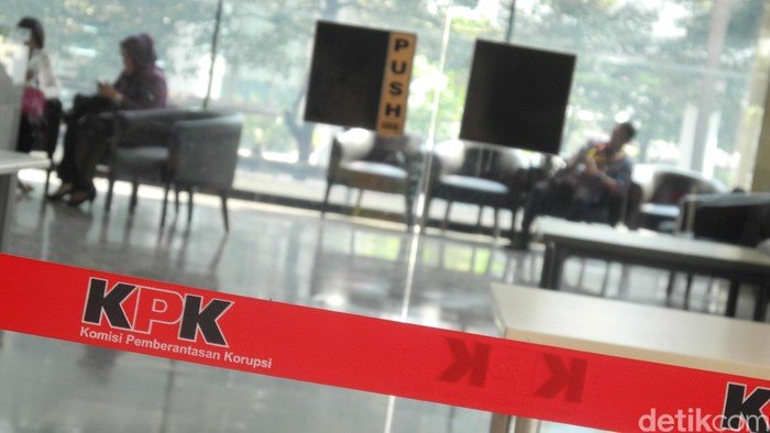 [Rajiv dari NasDem Absen, KPK jelaskan!