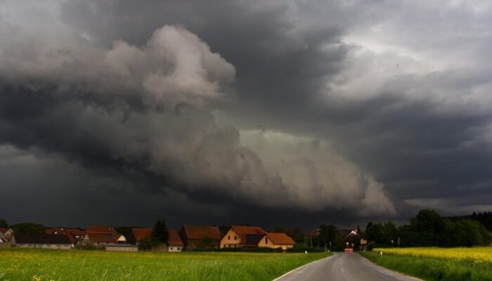 Badai Melissa Menerjang Karibia, 4 Jiwa Hilang dalam Kecepatan Angin 260 Km/Jam!