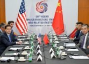 **”Menlu AS-China Teleponan, Apakah Perundingan Trump-Xi Akan Berhasil?”**