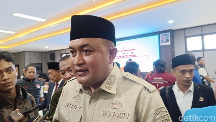 Waspadalah! Bupati Bogor Instruksikan Kades-Camat Antisipasi Bencana Musim Hujan