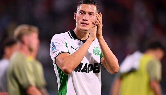 Bersama Sassuolo, Jay Idzes Targetkan Rebutan Posisi Eropa!