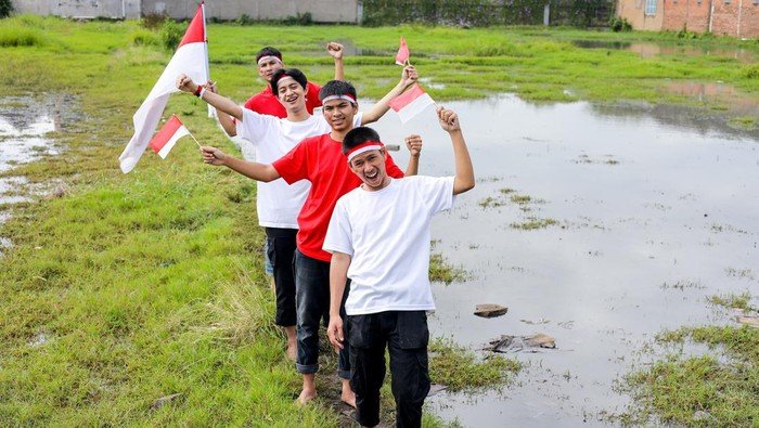 **Sumpah Pemuda: 97 Tahun Bersama, Apakah Nilainya di Era Digital?**