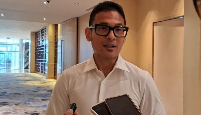 “Menanggung Ongkos Peradaban: Apakah Jalan Pembangunan Bangsa Layak Ditravers?”