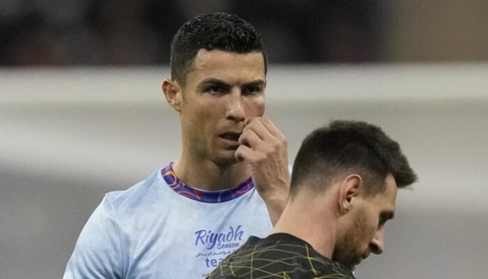 Ronaldo: Messi Tak Lebih Baik daripada Aku! Siapa yang Paling Berpengaruh di Sepak Bola Modern?