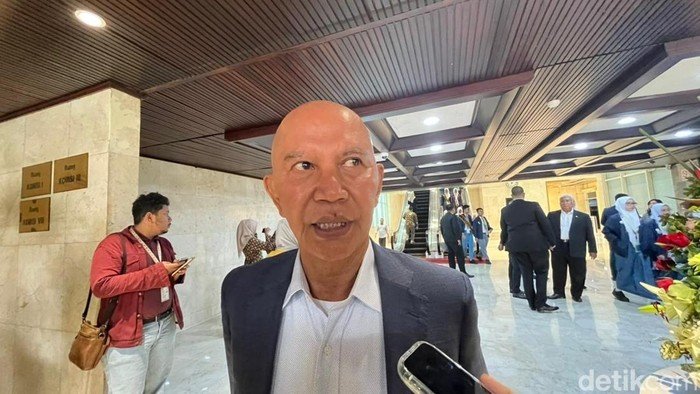 Siapa Sebenarnya Danantara yang Menangani Utang Whoosh?