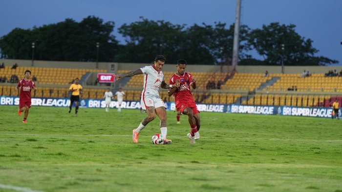 Malut United Lagi Sodok Papan Atas Super League, Kebanggaan Masyarakat Malut! #SoccerGlory #SuperLeague