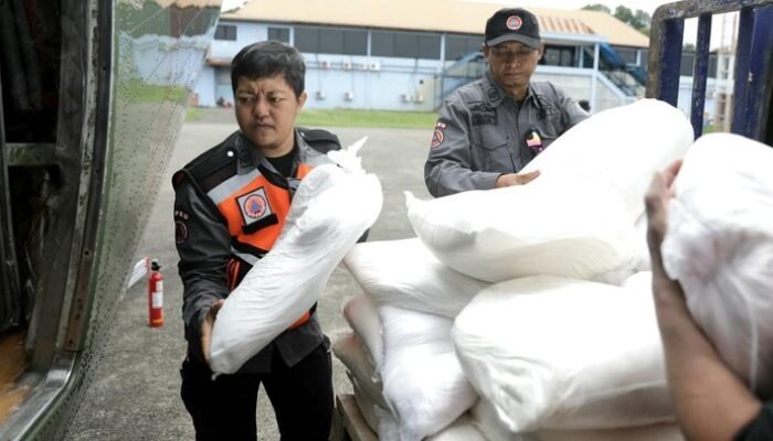Cuaca Jakarta Terubah, BPBD Tabur 1.600 Kg Garam di Langit, Apa Dampaknya?