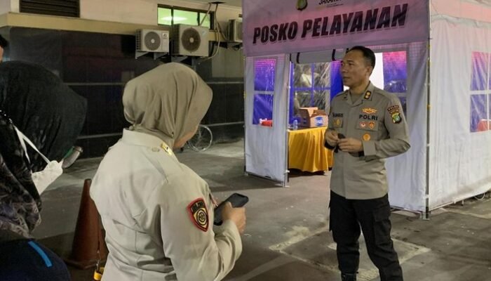 Tim Psikolog Polda Metro Dampingi Keluarga dan Guru Korban Ledakan SMAN 72 – Update 2