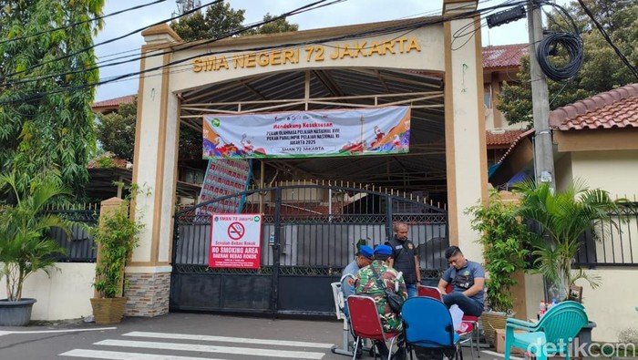 7 Hal Terbaru Ledakan SMAN 72 Jakarta: Peta Kecelakaan hingga Para Pencari_hint