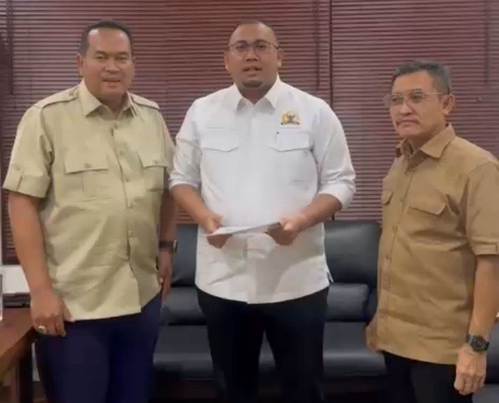 Andre Rosiade Bertemu Dirut Hutama Karya Percepat Pembangunan 2 GOR - Update 2