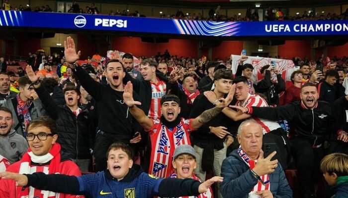 Atletico Madrid Terjerat Hukuman UEFA, Fans Rasis Jadi Penyebabnya!