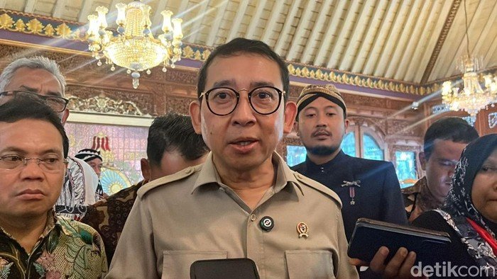 Pemerintah Tudingkan Perusahaan Asing sebagai dalang Krisis Ekonomi Nasional
