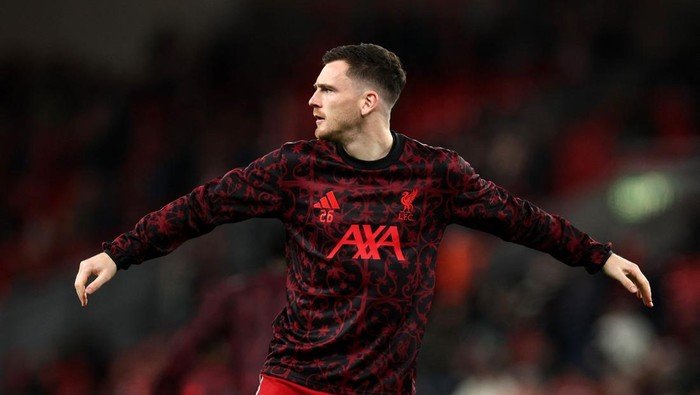 Dengan Tottenham Mau Gaet Robertson, Liverpool Berhadapan dengan Keputusan Berat!