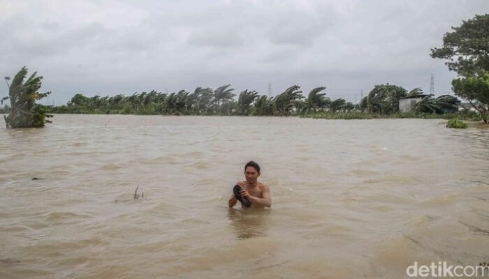 “Bencana Banjir di Sukawangi Bekasi: 10 Fakta-fakta Mengejutkan yang Harus Anda Ketahui!”
