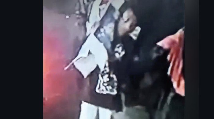 4 Fakta Terkuak Soal Pria Diduga Gendong Mayat Rupanya Bawa Biawak: Misteri Terungkap?