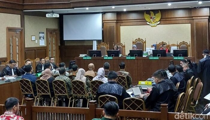 [Dari Ipar yang Berbicara, Transaksi Miliaran ‘Sultan’ Kemnaker Terungkap]