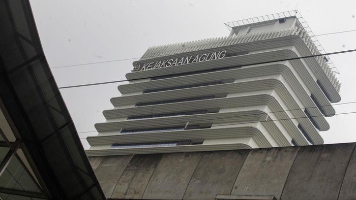 Dugaan Suap di Kasus Limbah Sawit: 11 Tersangka Jadi Target Kejagung, Benarkah?