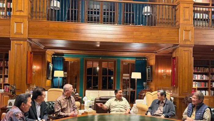 Anthony Salim dan Boy Thohir Ditemui Prabowo di Hambalang, Apakah Ada Transaksi Politik?