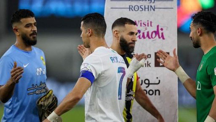 Ronaldo Terancam Hengkang dari Arab Saudi karena Sindiran Pahit Benzema soal Gaji dan Trofi?