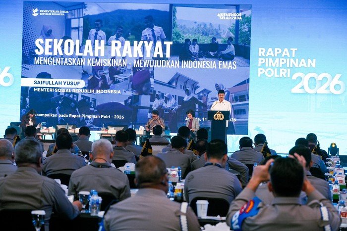 **Mensos: Polri Jadi Kunci Disiplin Siswa di Sekolah Rakyat**