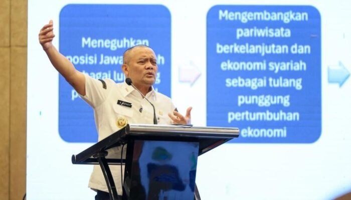 Gubernur Jateng Kembali Minta Peninjauan Ulang Pencabutan Diskon PKB di 2026, Ini Dampaknya bagi Warga!