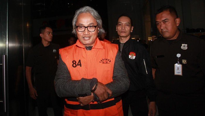 KPK Usut Jabatan Komisaris Mulyono di 12 Perusahaan Terkait Suap Pajak - Update 2