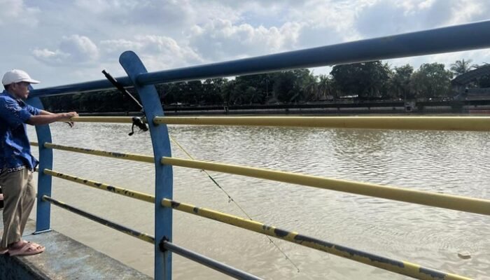 Cerita Warga Makan Ikan Sungai Cisadane yang Tercemar: Ada Bau-bau Solar – Update 1