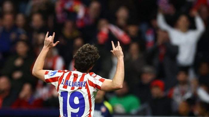 Julian Alvarez: Paceklik Gol, Terpengaruh Rumor Barcelona?