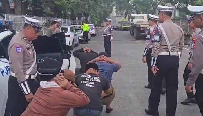 Ban Serep Tol Cikampek Dijamin Aman, Polantas Gagalkan 4 Pencuri