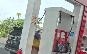 Mobil Dinas Tuban Viral, Diduga Ubah Pelat Hitam, Bisakah Makan Pertalite?