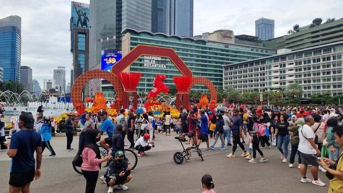 **CFD di HI Ramai Ditonton, Warga Tumpah Ruah Sebelum Puasa**