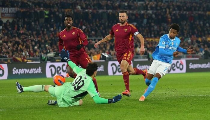Rekor Buruk I Lupi Vs Napoli: Roma Bakal Terpuruk di Papan Atas?