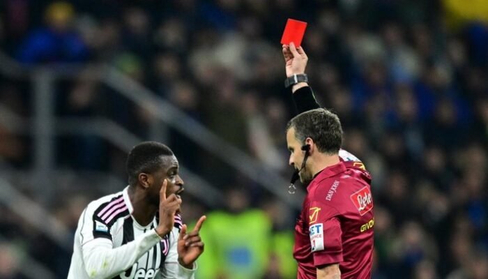 **Wasit Dikamulkan, Kartu Merah Kalulu usai ‘Colek’ Bastoni di Inter vs Juventus!**