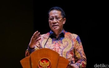 Kejutan Jokowi: Setuju UU KPK Dikembalikan Versi Lama, Menkum Respons!