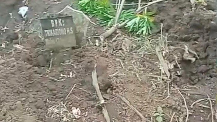Puluhan Makam di Batu Jatim Berantakan, Juru Kunci Terlibat dalam Kontroversi
