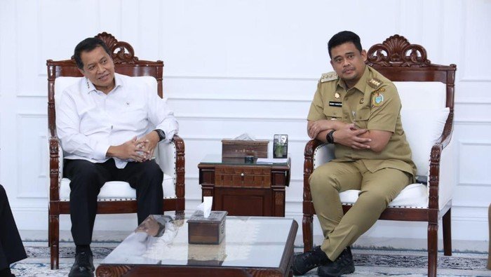 Pemerintahan Diminta Berkarya, WamenPAN-RB Tinjau Pelayanan Publik di Sumut