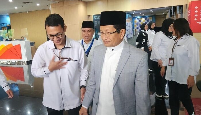 Serba-serbi Menag Lapor ke KPK soal Dugaan Gratifikasi Naik Jet Pribadi: Misteri di Atas Awan