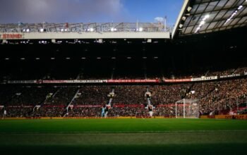 Azan Menyebutkan Nama Allah! Sejarah Baru di Old Trafford, Kandang MU