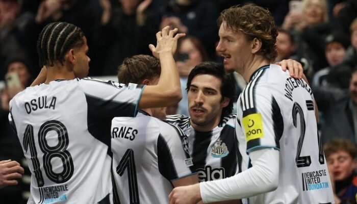 Newcastle, Berani Lawan Chelsea atau Barcelona? Ayo Aja!