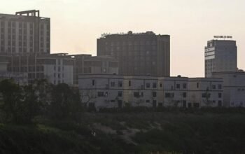 Dua Sindikat Scam Online di Myanmar Ditangkap, MA Chinaungsung Perang melawan Penipu!