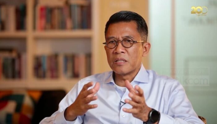 “Medsos: Senjata Makan Tuhan bagi Anak Muda, Waspadai Misbakhun!”