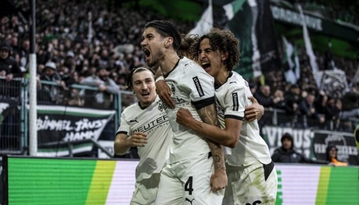 “Gol Penalti Kevin Diks: Gladbach Tumbangkan Union Berlin dengan Cemerlang”