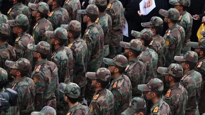 AS Klaim Hancurkan Markas Garda Revolusi Iran dalam Aksi Militer Maut!