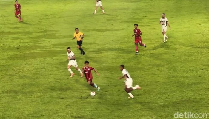 **Persis Bangkit! Laskar Sambernyawa Bungkam Persik, Kembali ke Rute Kemenangan**